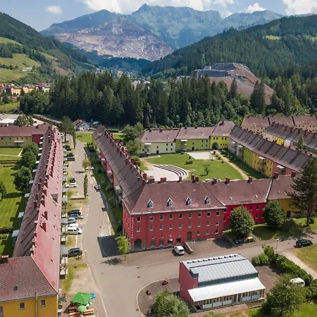Apartment Charming With Whirlpool Eisenerz